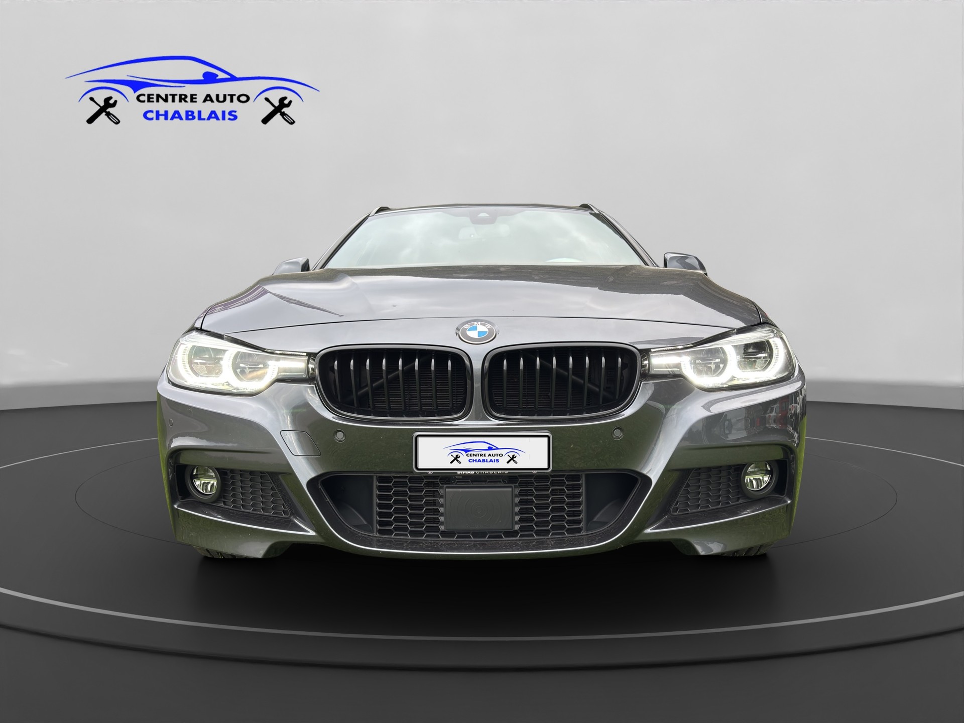 BMW 340i xDrive Touring Power & Sound Steptronic-image-2