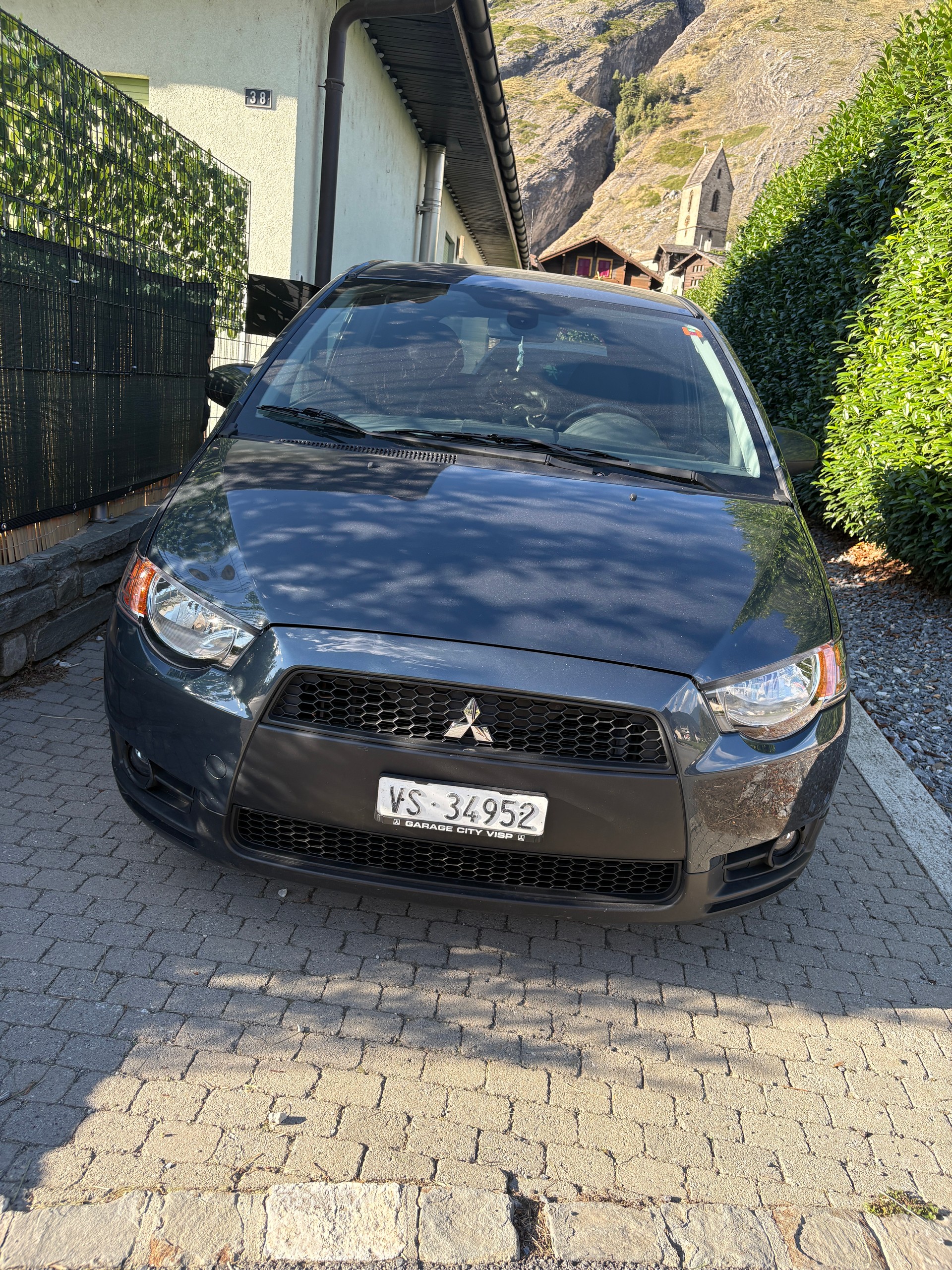 MITSUBISHI 1.3 16V Invite-image-0