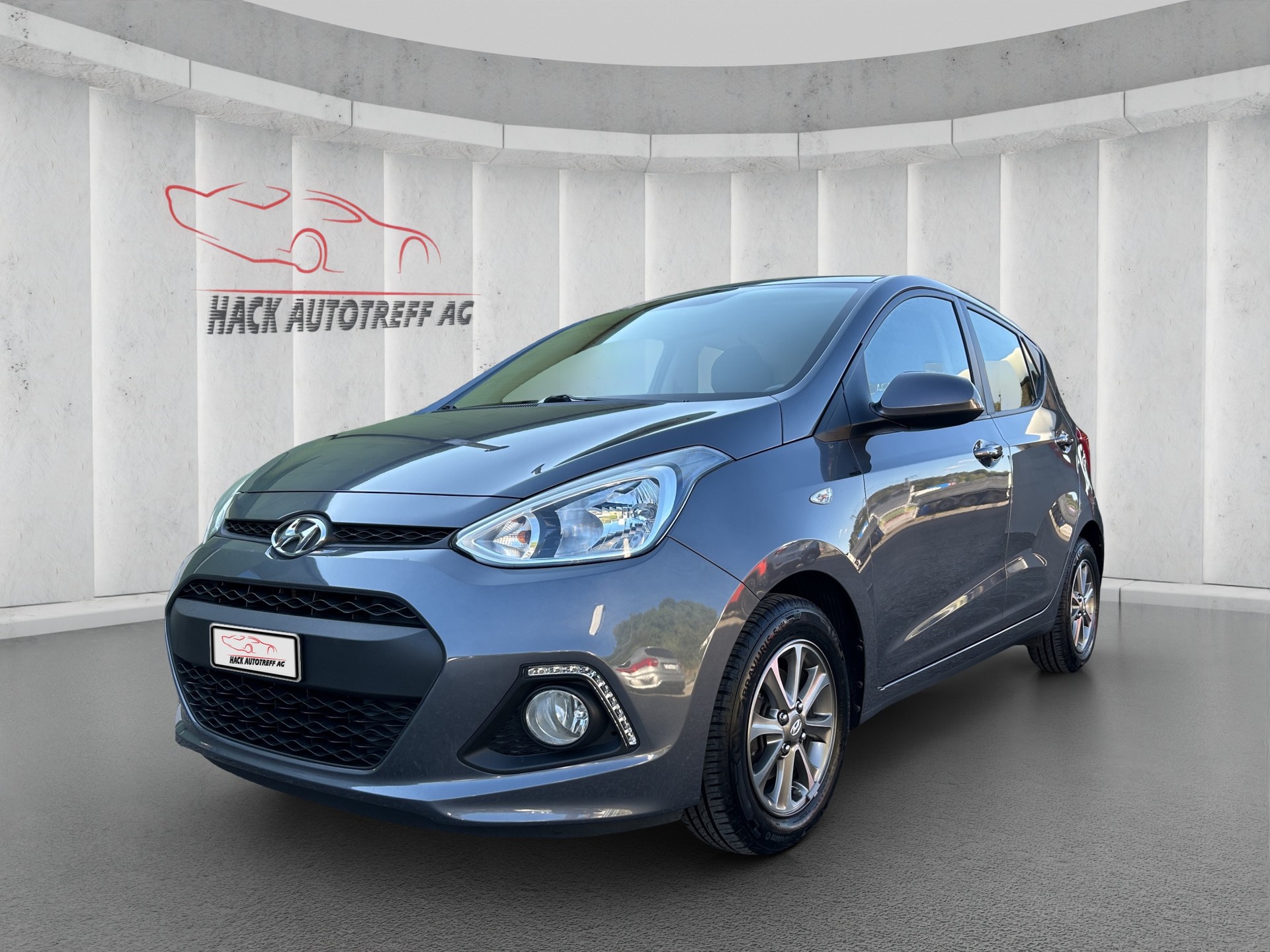HYUNDAI i10 1.2 Amplia-image-0