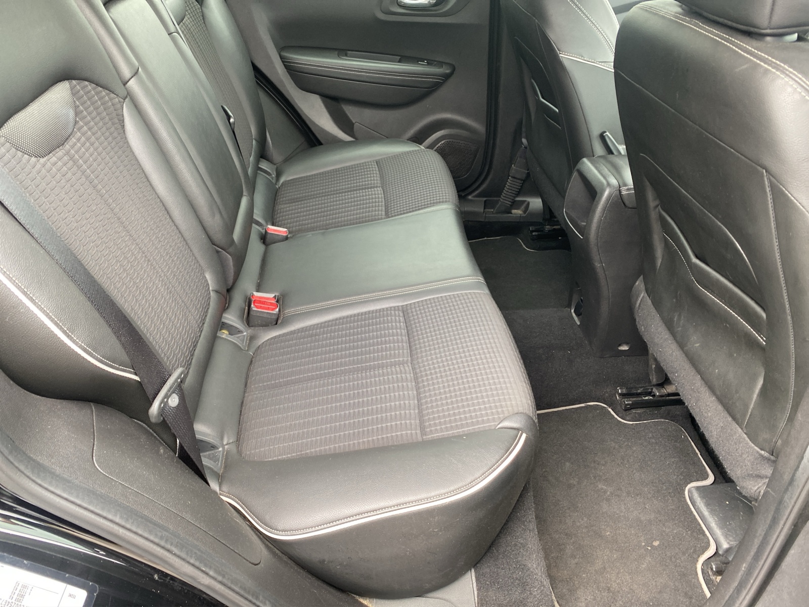 RENAULT Kadjar 1.6 dCi Bose 4x4-image-13