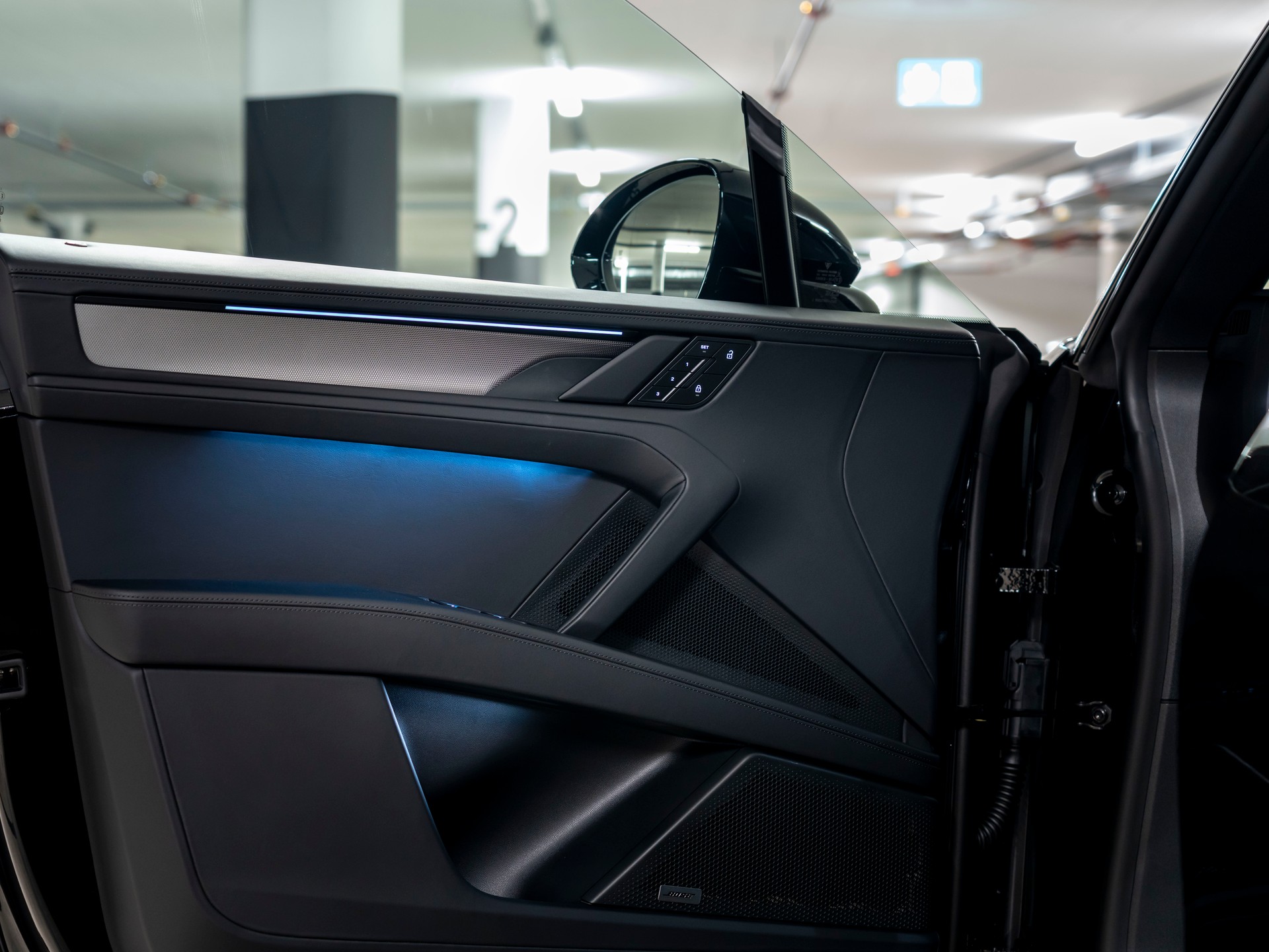 PORSCHE Cayenne Coupe Electric 113 kWh-image-11