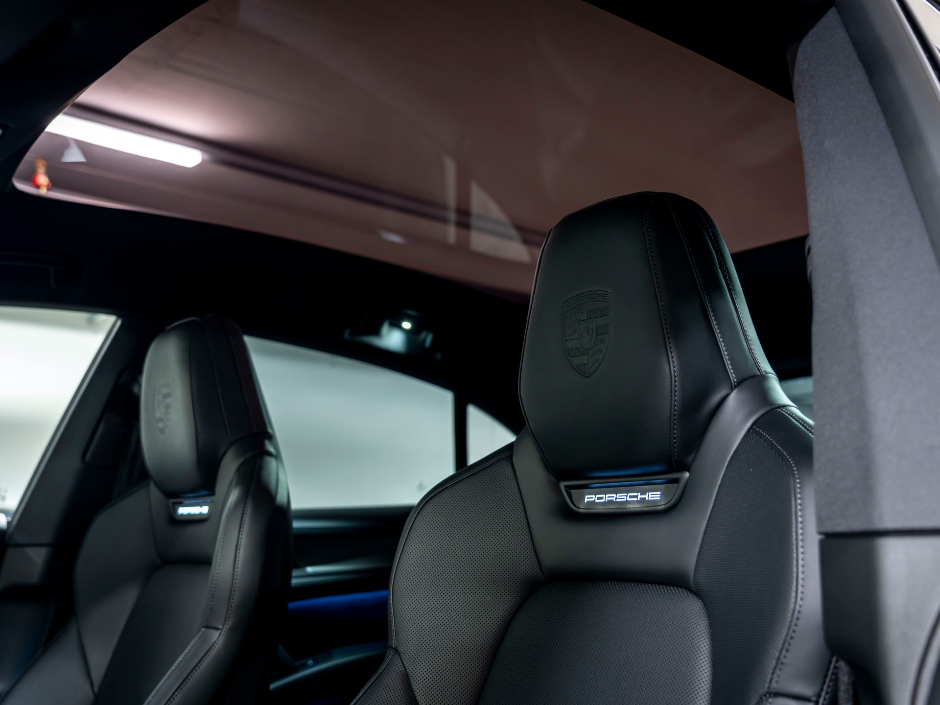 PORSCHE Cayenne Coupe Electric 113 kWh-image-10