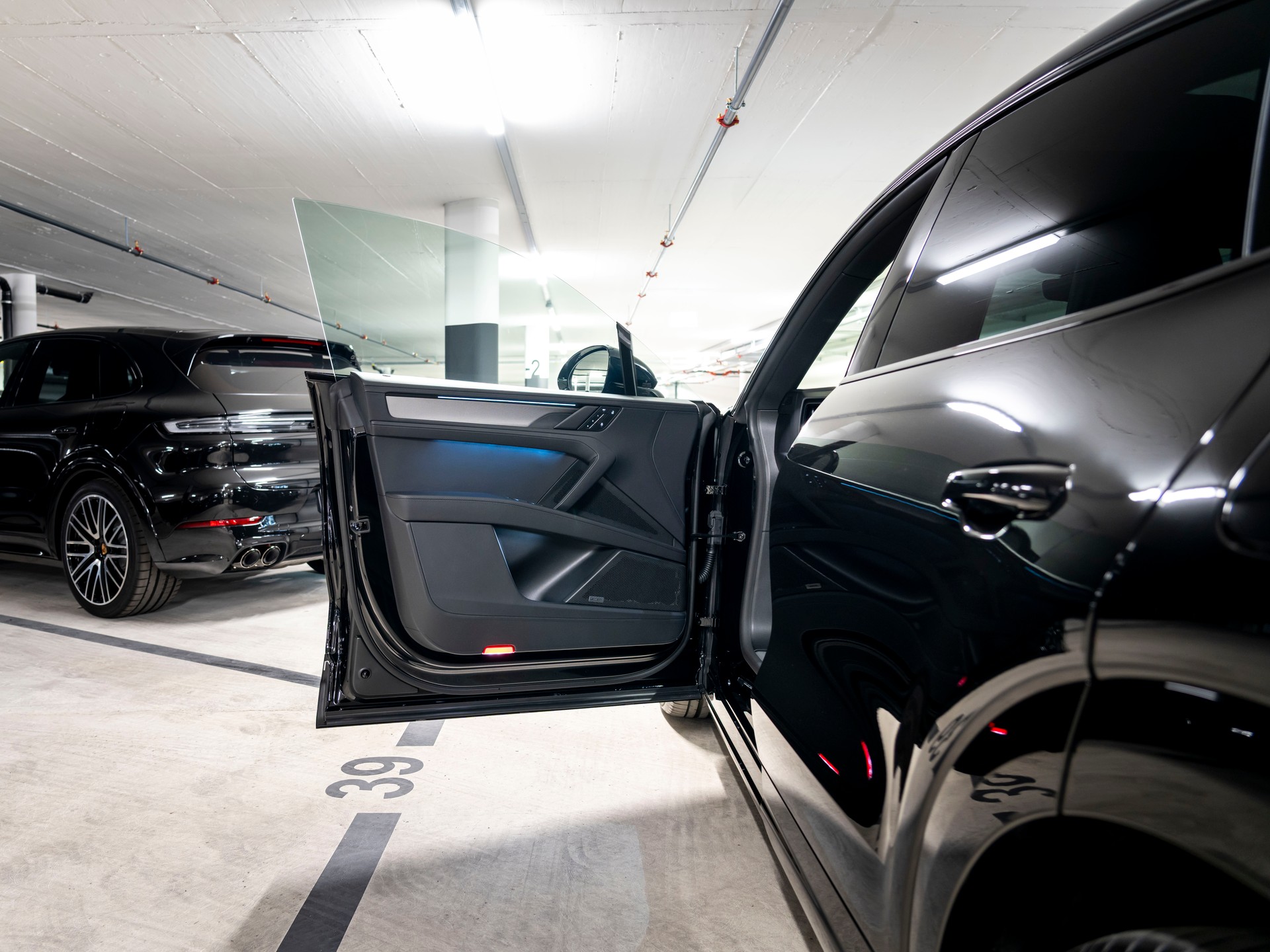 PORSCHE Cayenne Coupe Electric 113 kWh-image-12