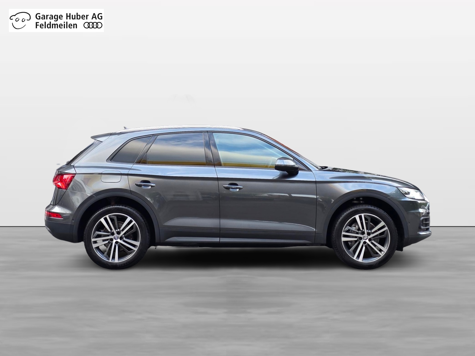 AUDI Q5 40 TDI quattro S-tronic-image-1