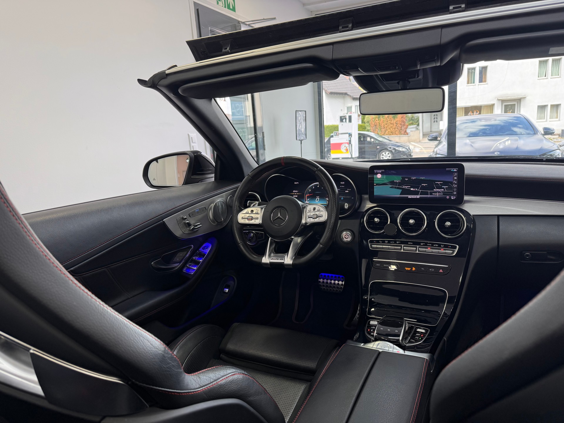 MERCEDES-BENZ C 43 Cabriolet AMG 4Matic 9G-Tronic *Performance Sitze / Burmester / 360 Kamera / Virtual Cockpit / Airscarf*-image-12