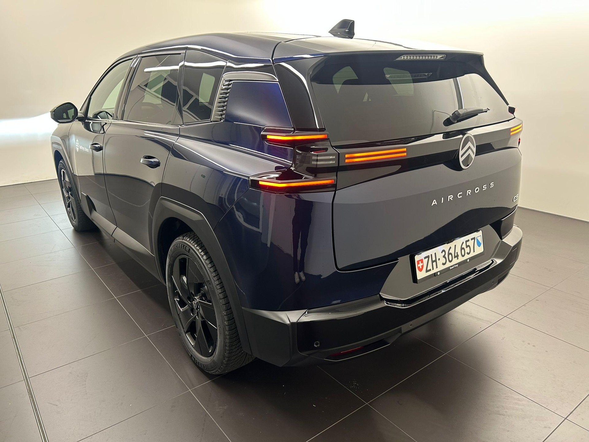 CITROEN C5 Aircross 1.2 Hybrid Plus-image-3