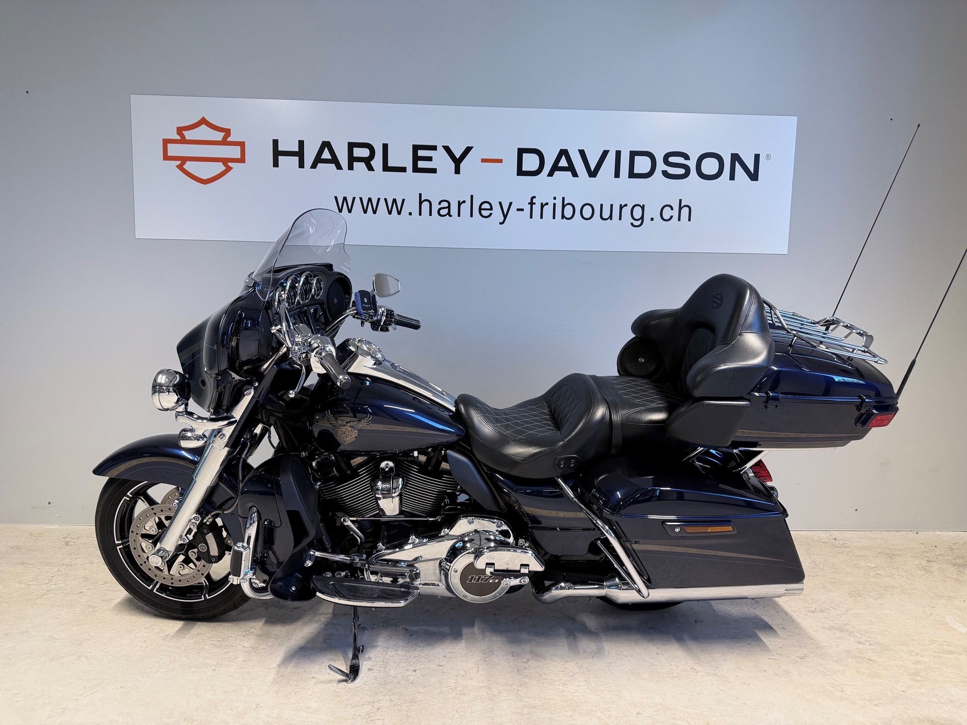 HARLEY-DAVIDSON FLHTKSEANV Elec. Glide Ultra Limited Anniv 117 CVO-image-6