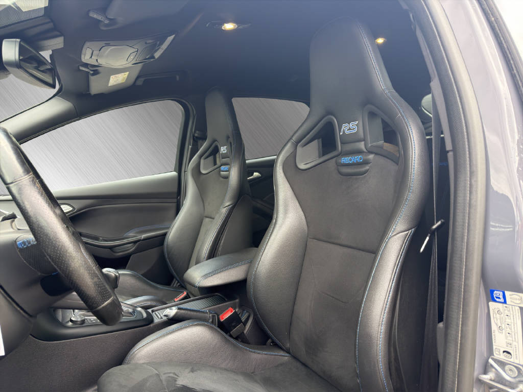 FORD Focus 2.3 EcoB RS 350 PS-image-9