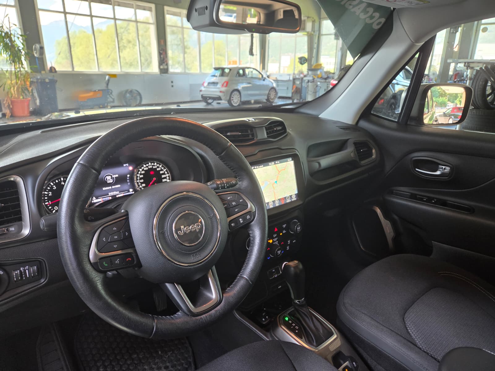 JEEP Renegade 1.3 GSE Turbo Limited-image-6