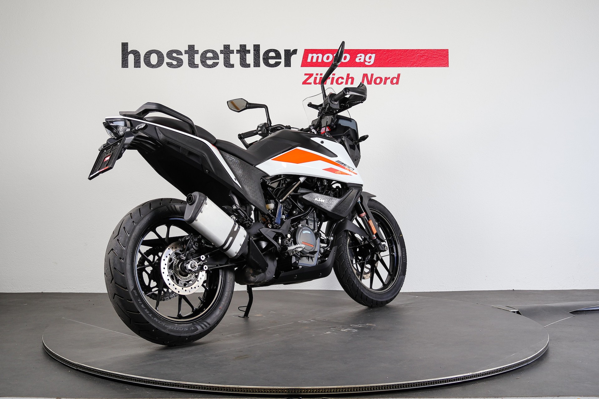 KTM 390 Adventure-showroom-element-2