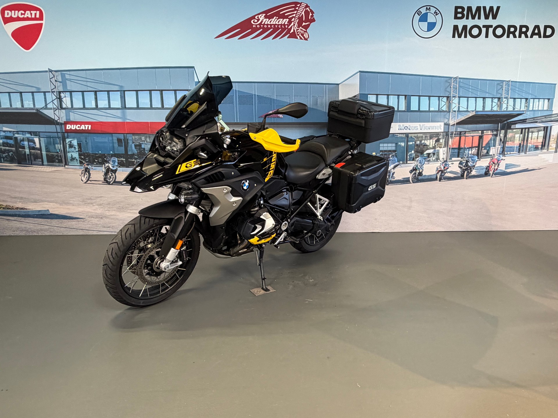 BMW R 1250 GS-showroom-element-2
