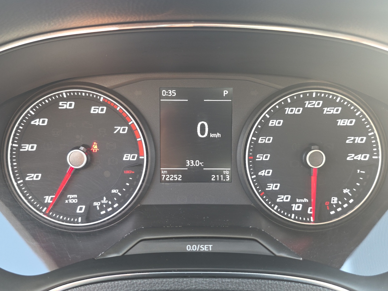 SEAT Arona 1.0 TSI Eco Style DSG-image-7
