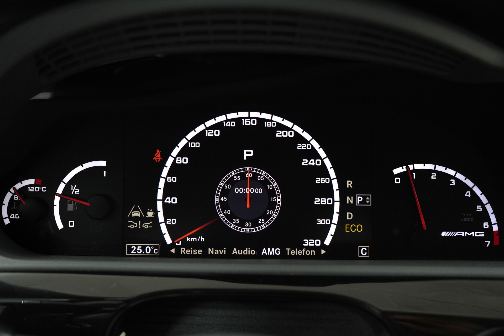 MERCEDES-BENZ S 63 AMG 7G-Tronic-image-14