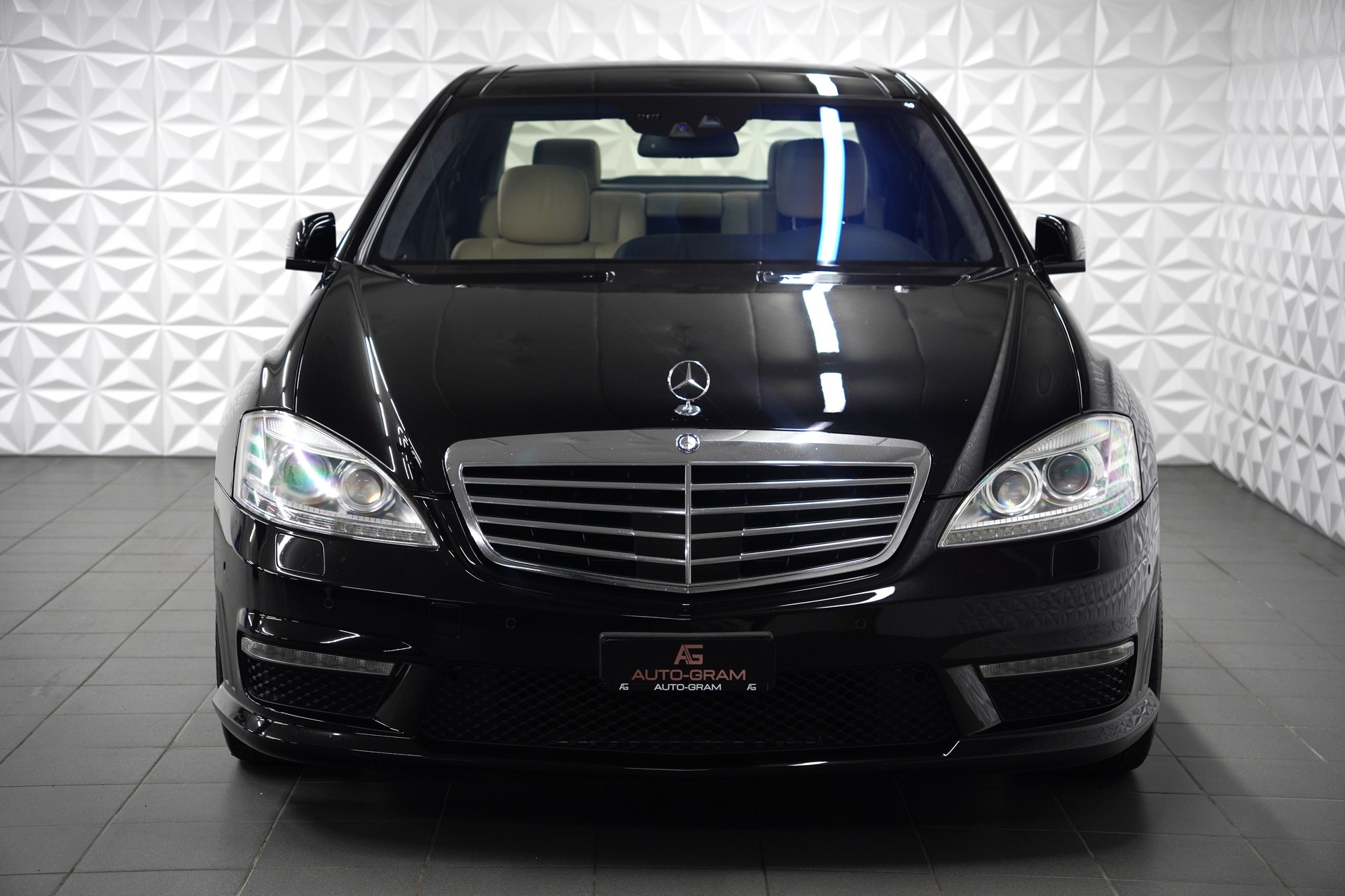 MERCEDES-BENZ S 63 AMG 7G-Tronic-image-7