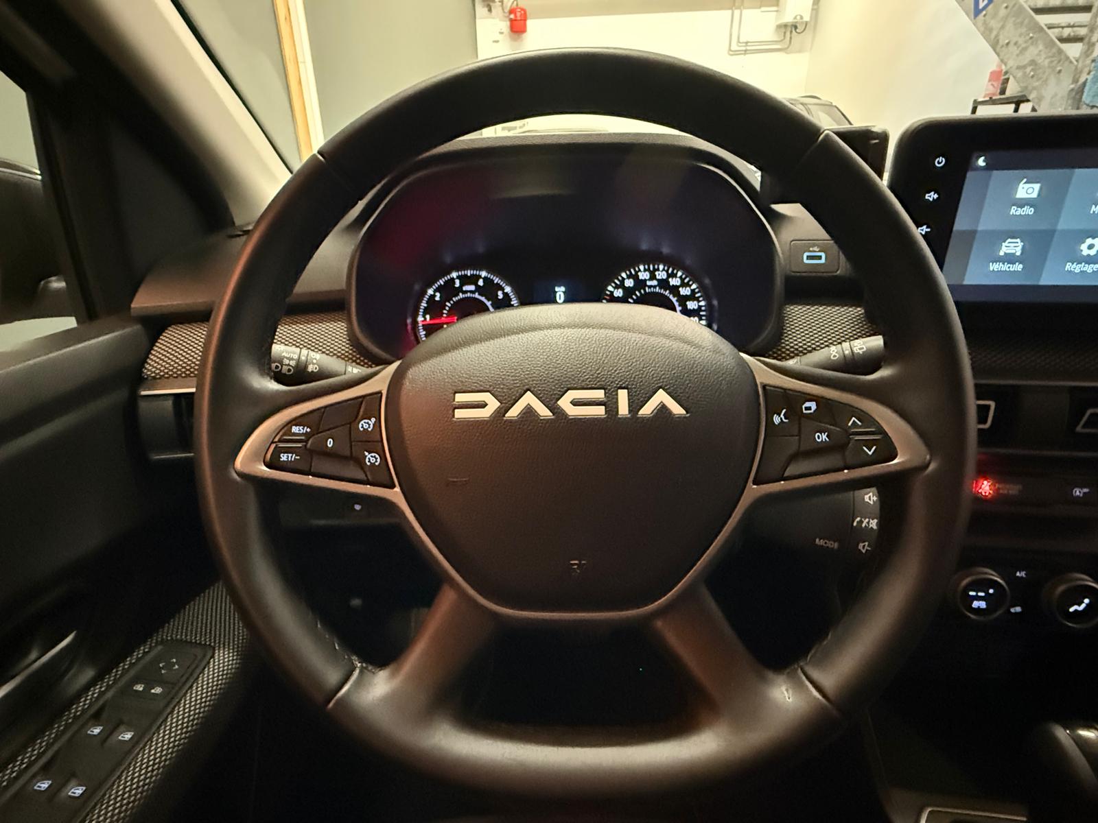 DACIA Sandero TCe 90 Journey CVT *Carplay*-image-16