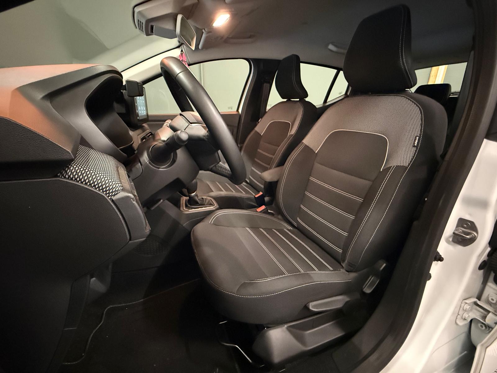 DACIA Sandero TCe 90 Journey CVT *Carplay*-image-9