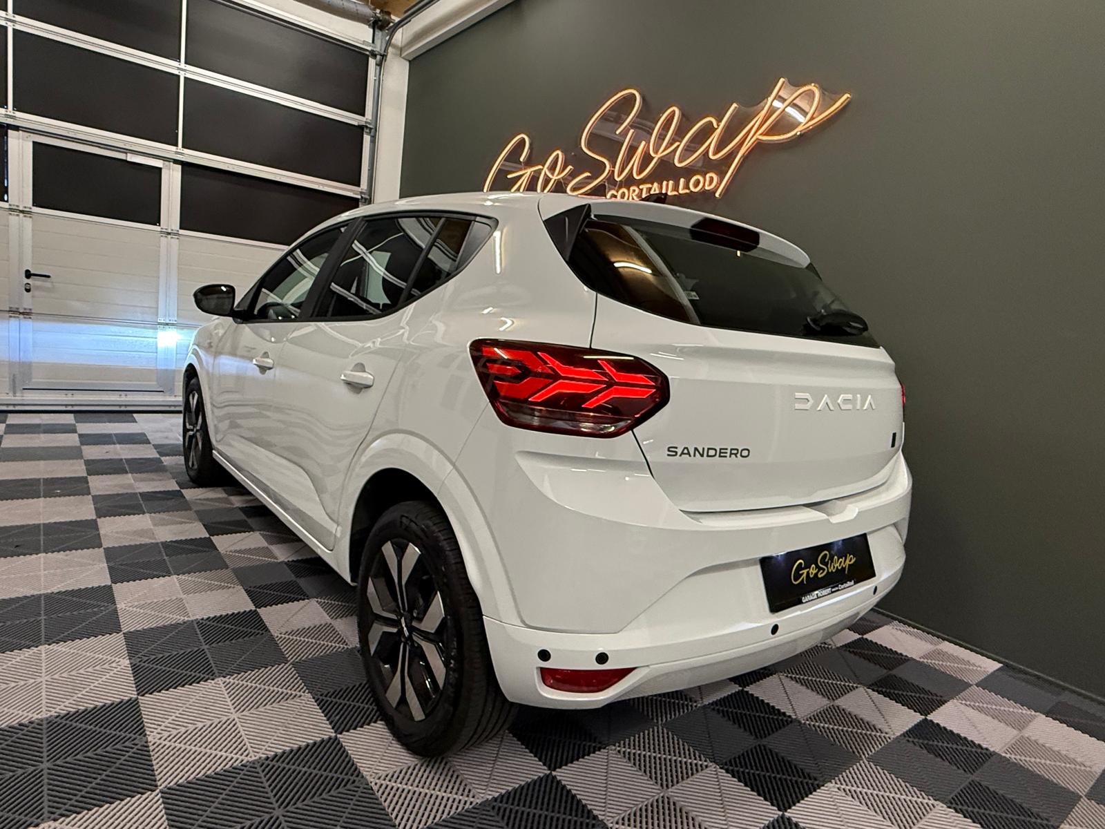 DACIA Sandero TCe 90 Journey CVT *Carplay*-image-3