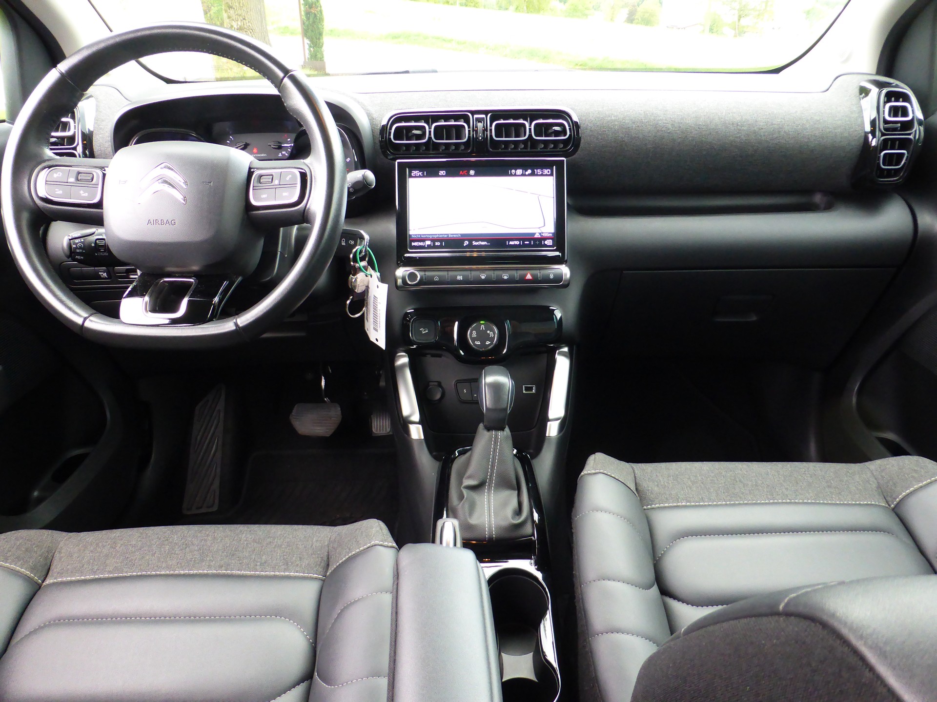CITROEN C3 Aircross 1.2i PureTech Swiss Edition EAT6-image-9