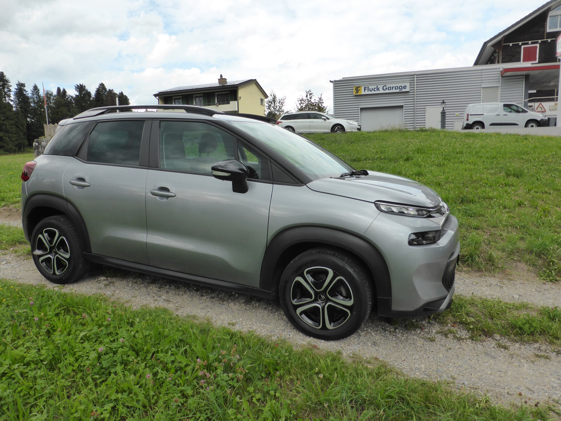 CITROEN C3 Aircross 1.2i PureTech Swiss Edition EAT6-image-5