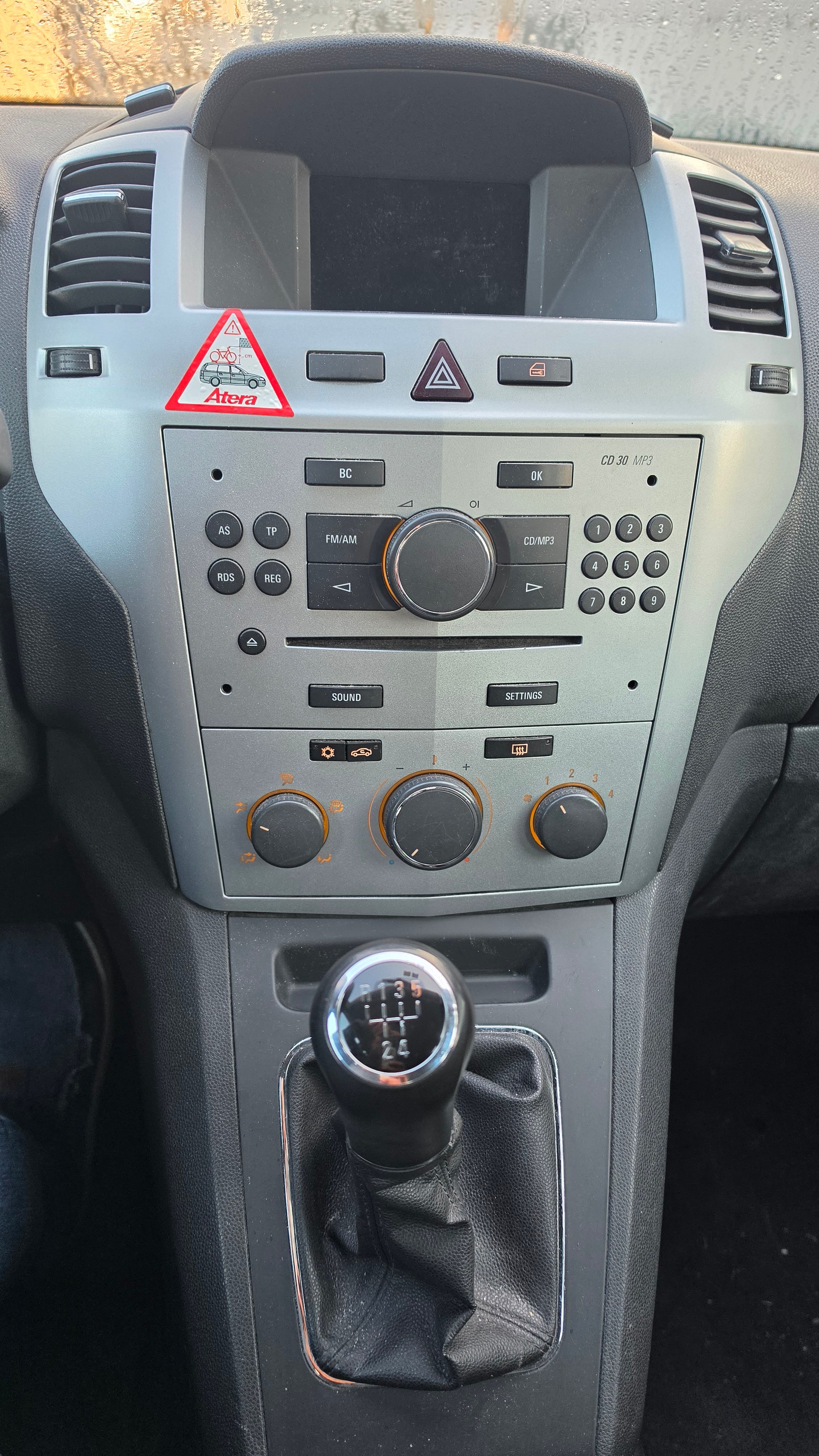 OPEL Zafira 1.8i 16V-image-8