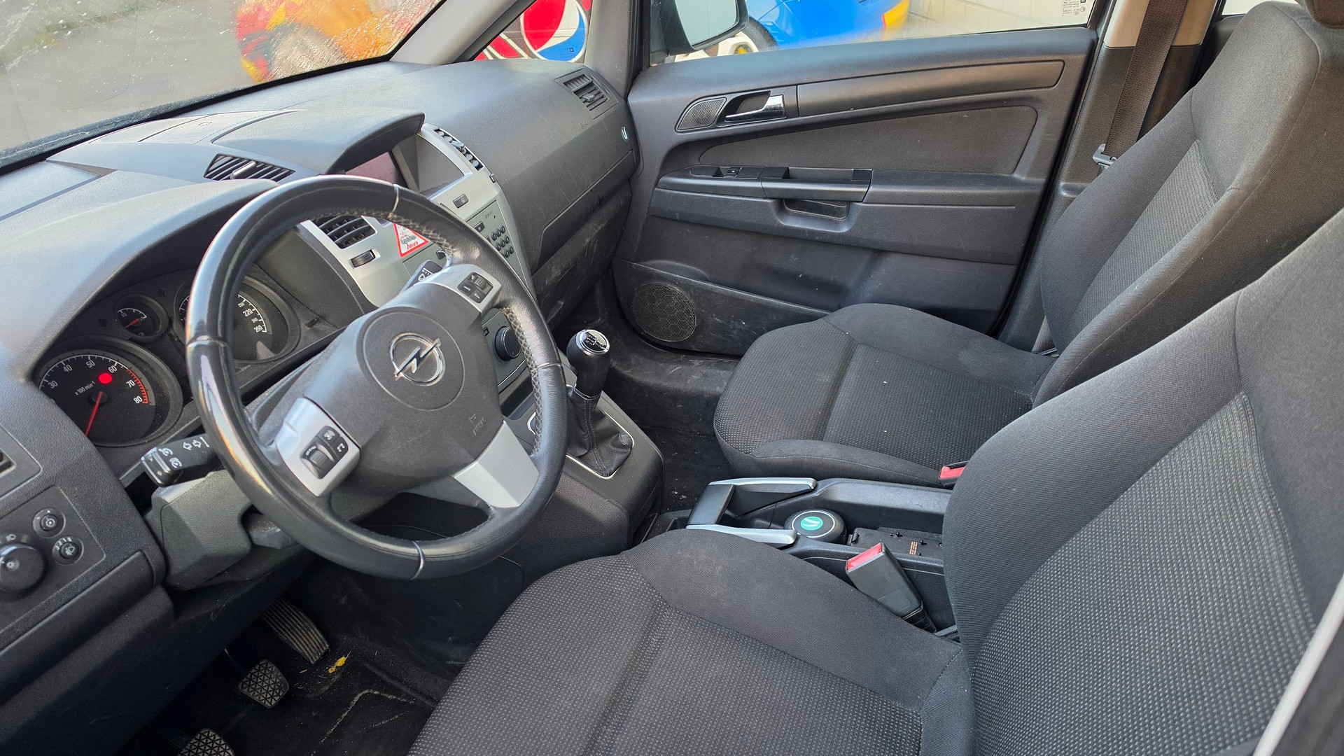 OPEL Zafira 1.8i 16V-image-12