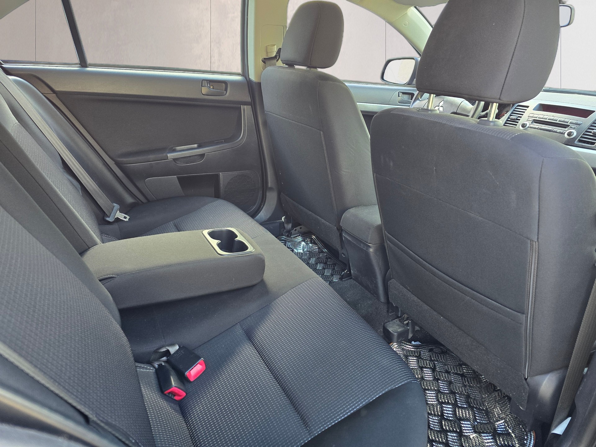 MITSUBISHI Lancer Sportback 1.5 Inform-image-17