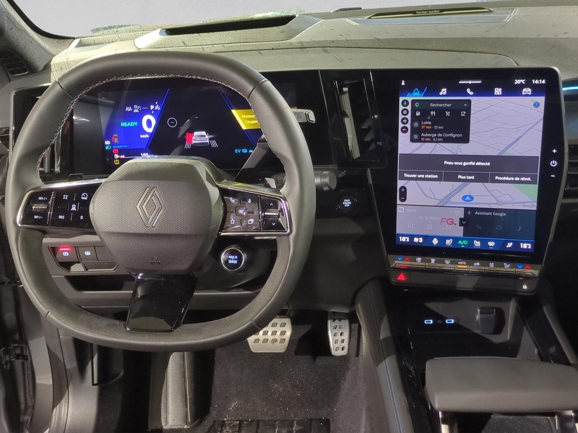 RENAULT Rafale 1.2 E-Tech Hybrid 200 Esprit Alpine-image-11