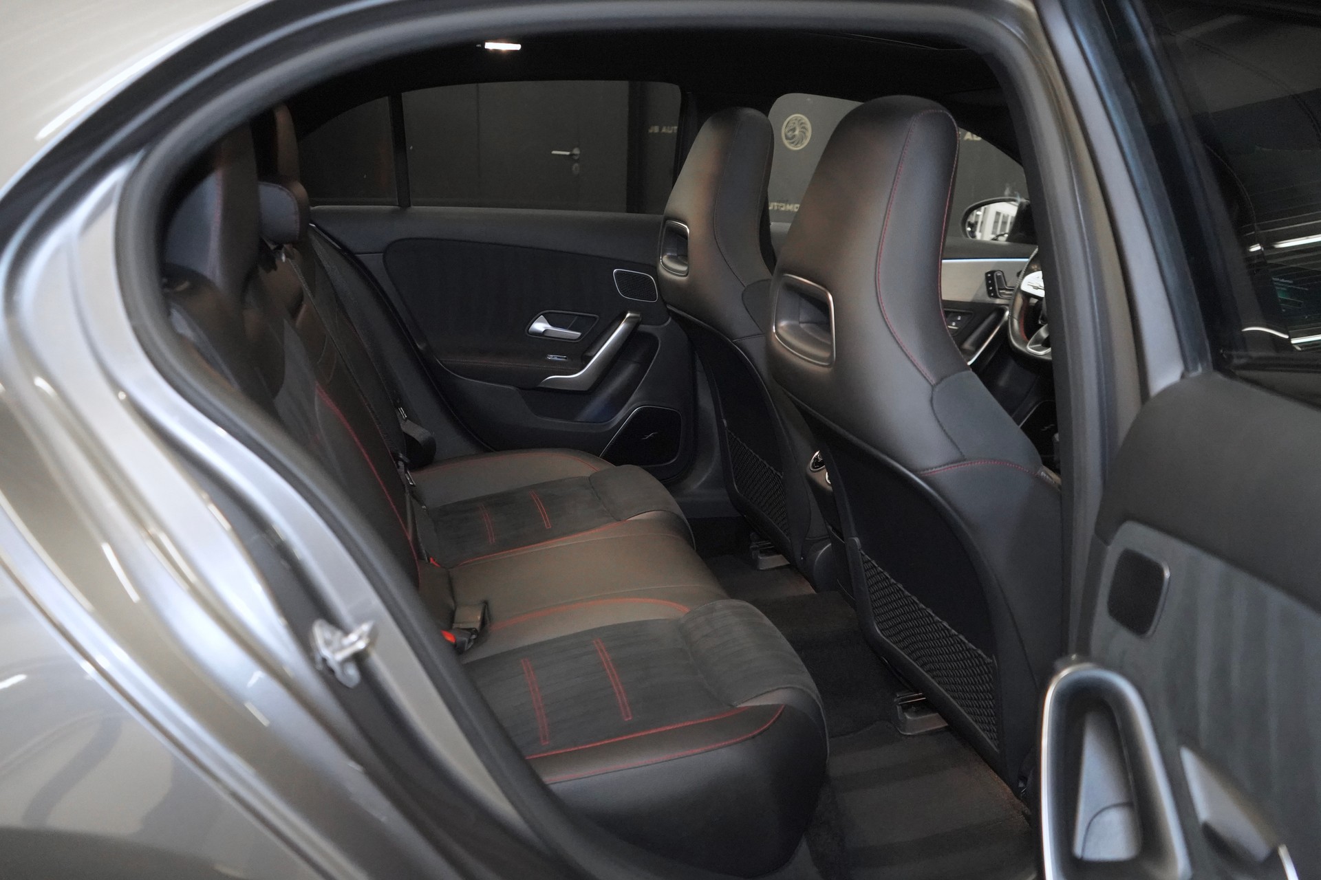 MERCEDES-BENZ A 250 4Matic AMG Line 4Matic 7G-DCT *Totwinkel-Assistent, 1 Jahr/20000km Garantie, Frisch ab MFK*-image-9