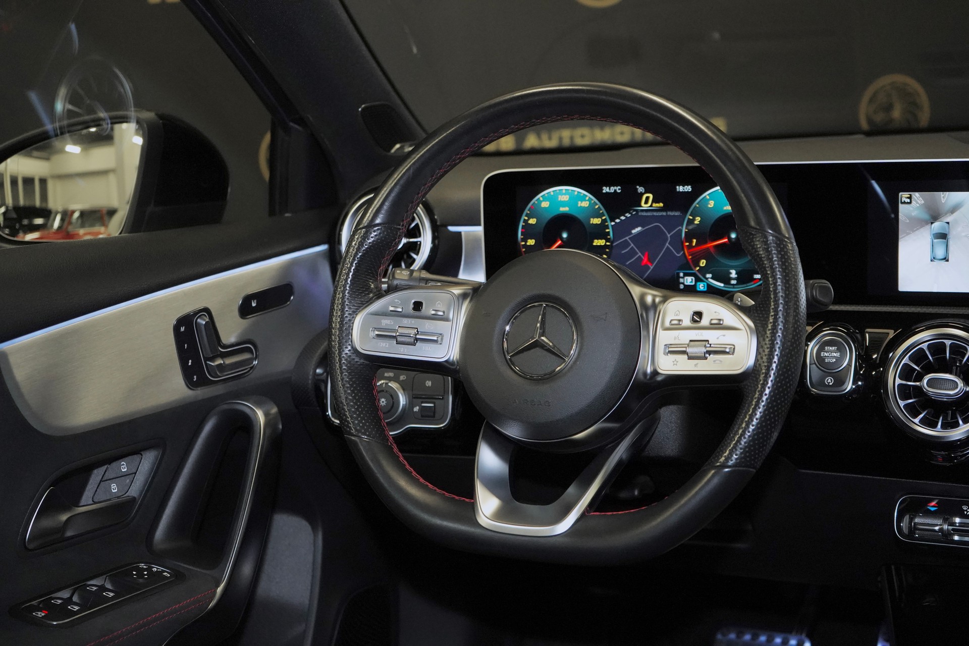 MERCEDES-BENZ A 250 4Matic AMG Line 4Matic 7G-DCT *Totwinkel-Assistent, 1 Jahr/20000km Garantie, Frisch ab MFK*-image-4