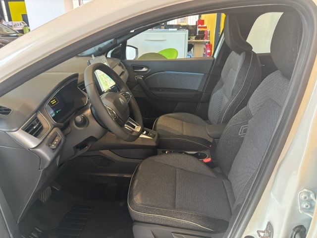 RENAULT Captur 1.8 E-Tech 160 Techno DHT-image-8