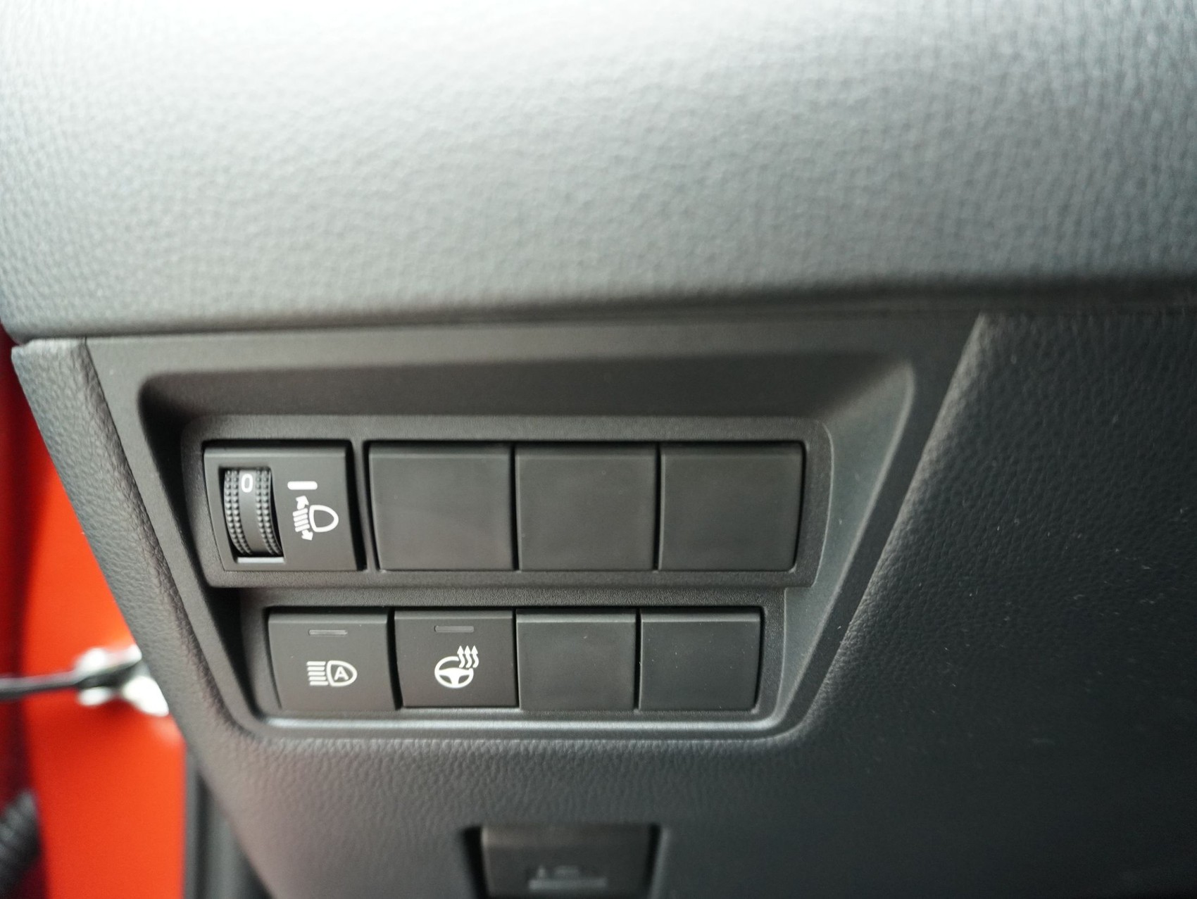 TOYOTA Yaris 1.5 VVT-i HSD Premium ** Panorama-Glasdach **-image-15