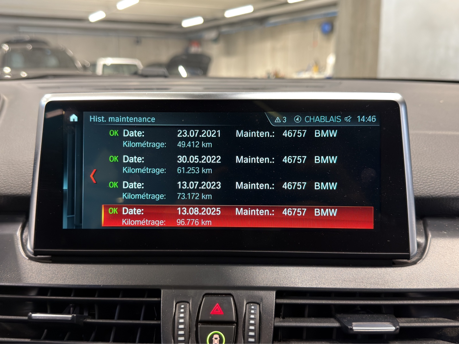 BMW Série 2 F45 Active Tourer 225xe-image-18