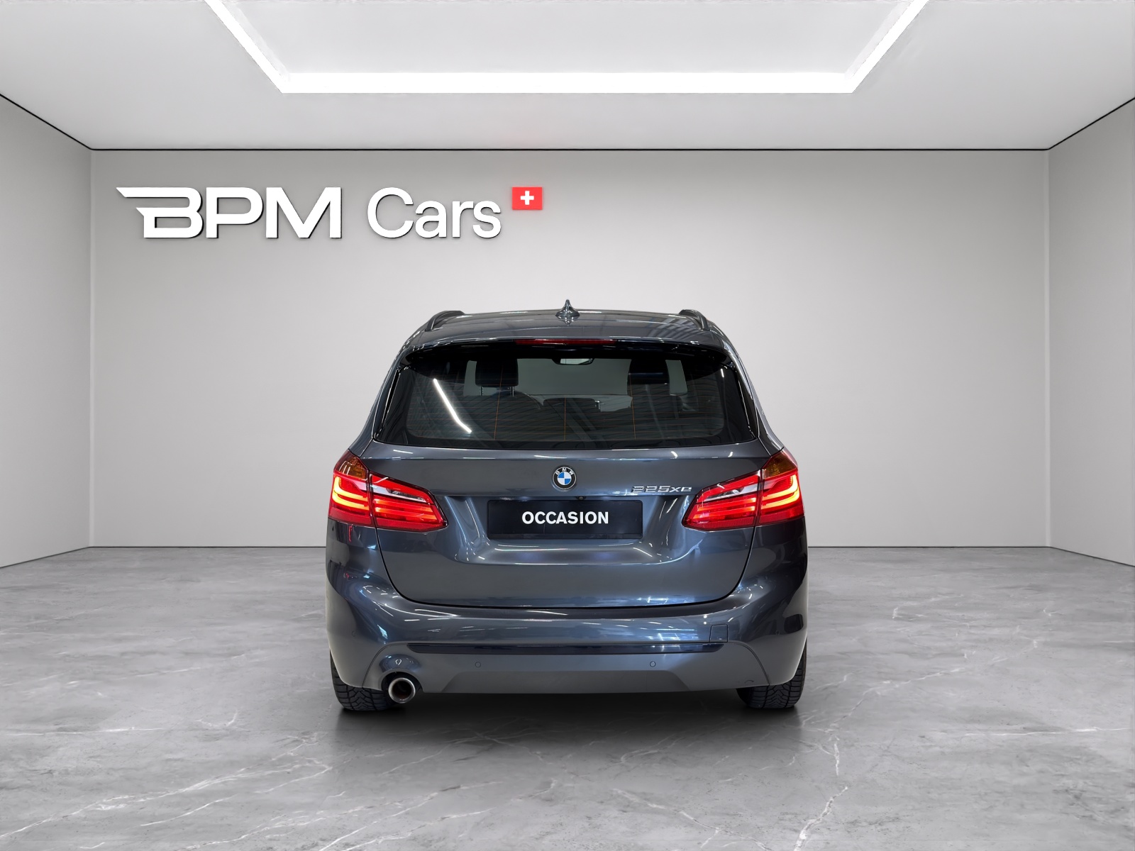 BMW Série 2 F45 Active Tourer 225xe-image-4