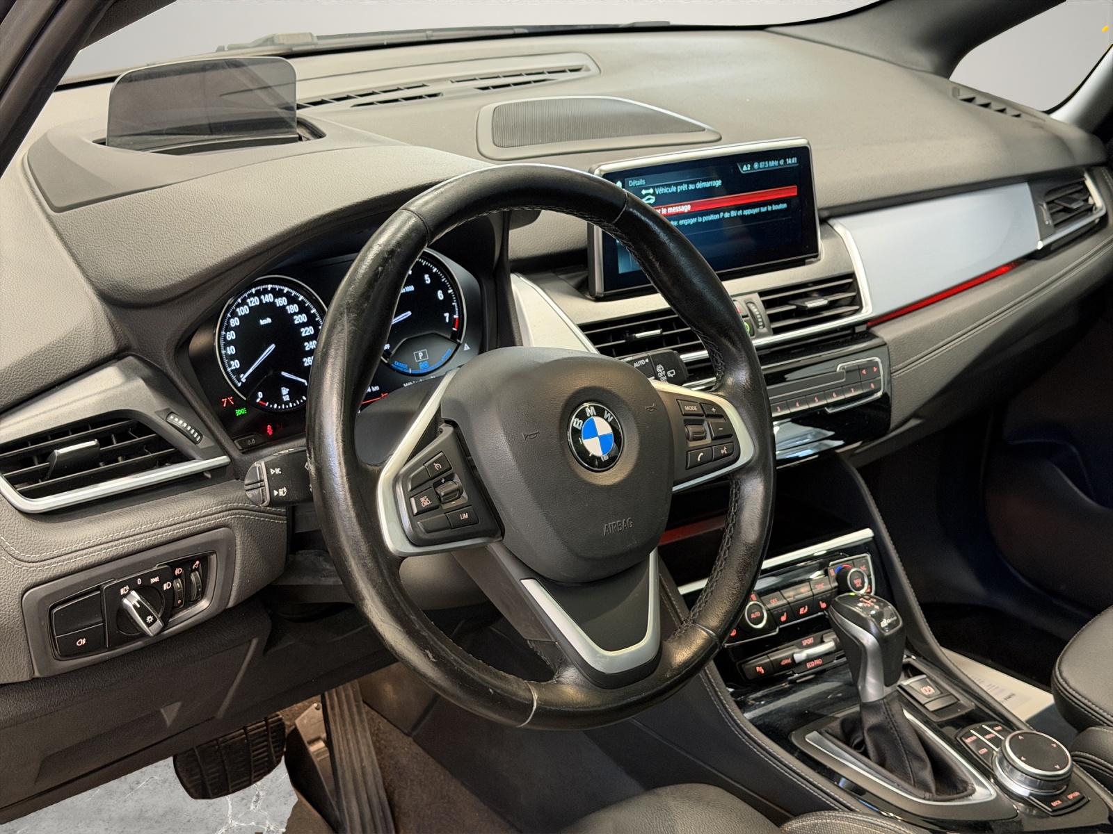 BMW Série 2 F45 Active Tourer 225xe-image-9