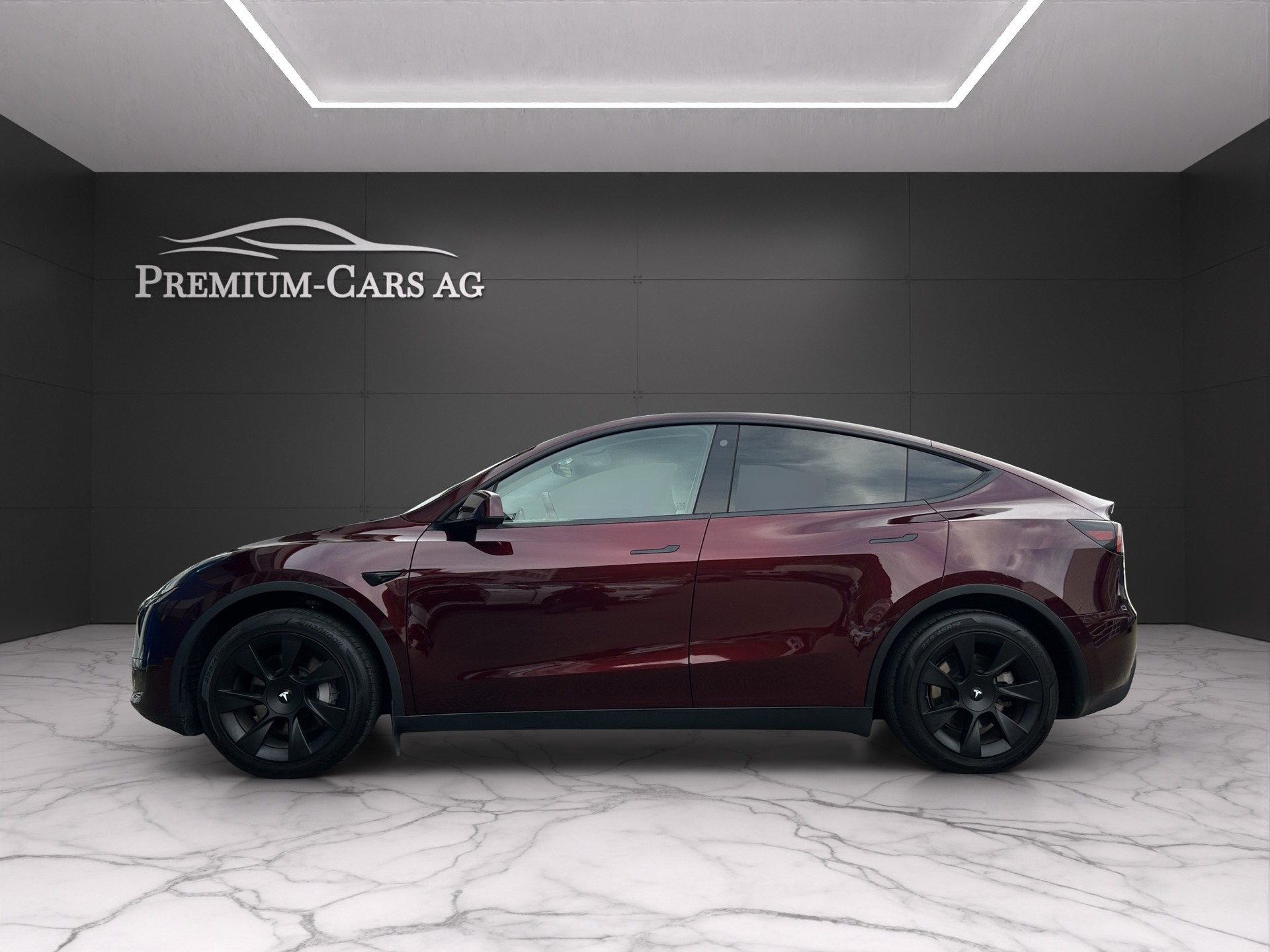 TESLA Model Y Long Range RWD / Model 2024 / WLTP 600 Km-image-0