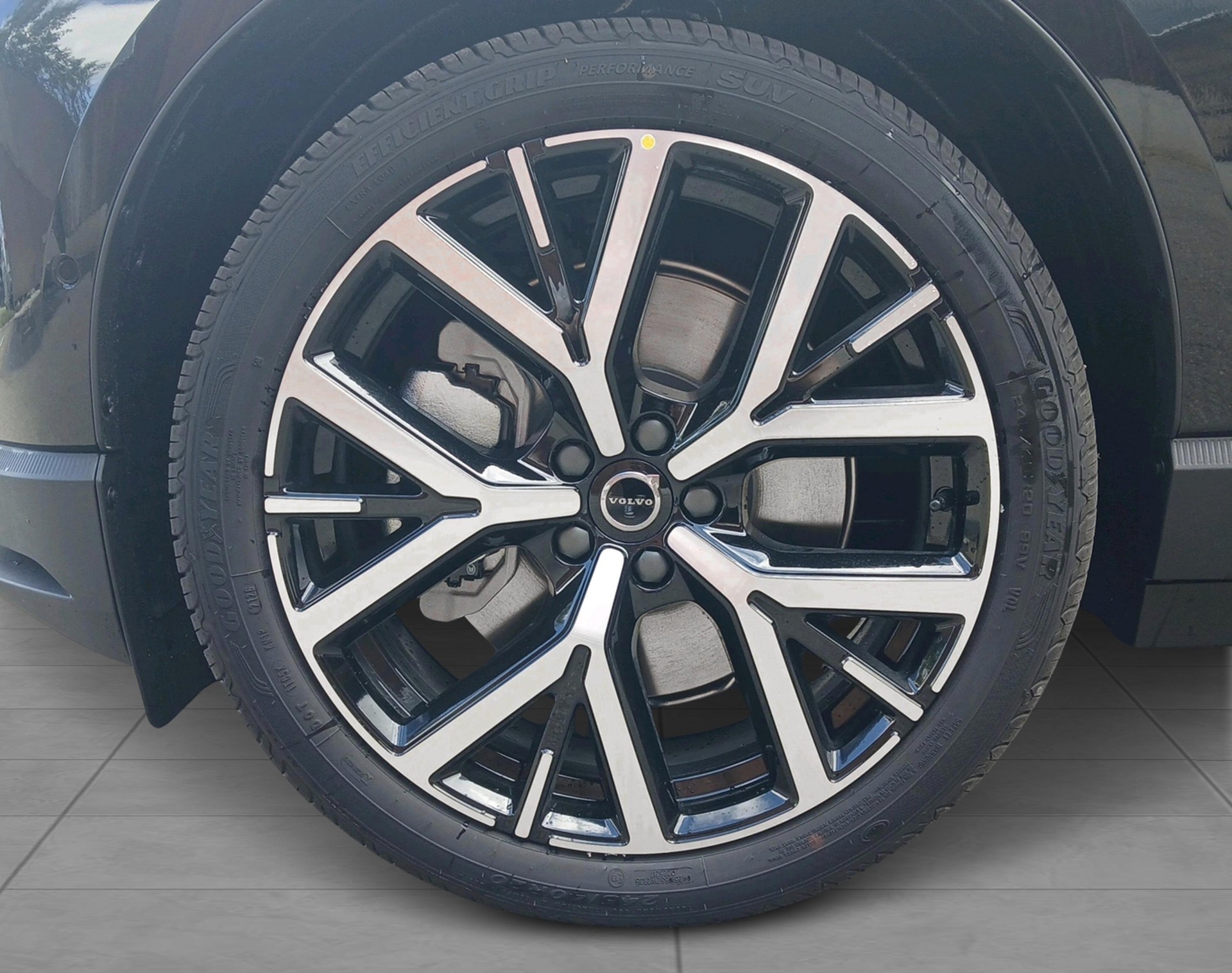 VOLVO EX 30 P8 Ultra AWD-image-9
