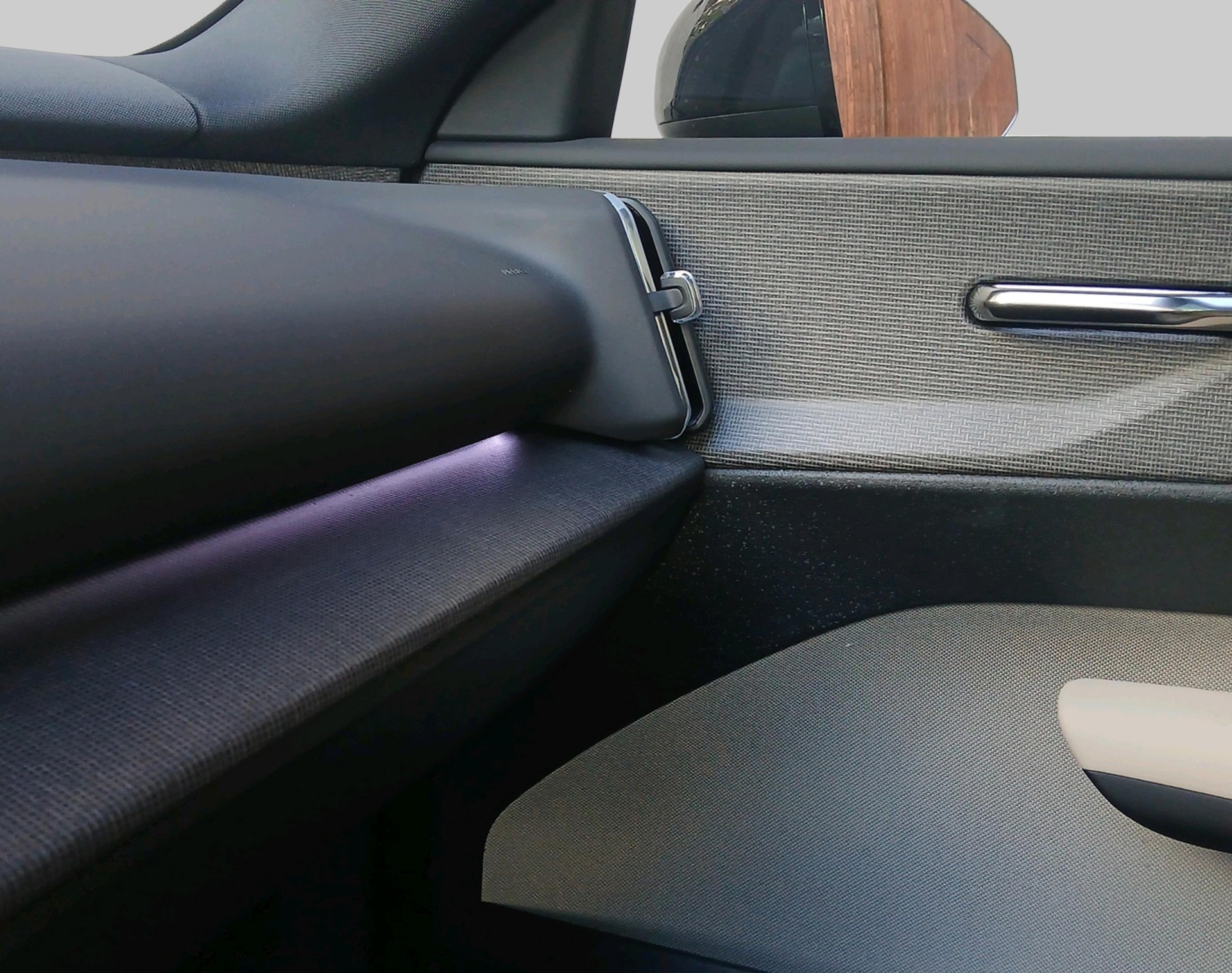 VOLVO EX 30 P8 Ultra AWD-image-16