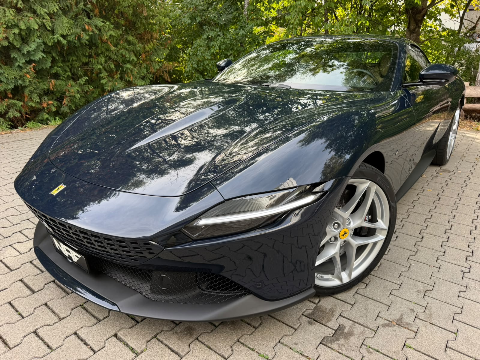 FERRARI Roma 3.9 V8 T-image-0