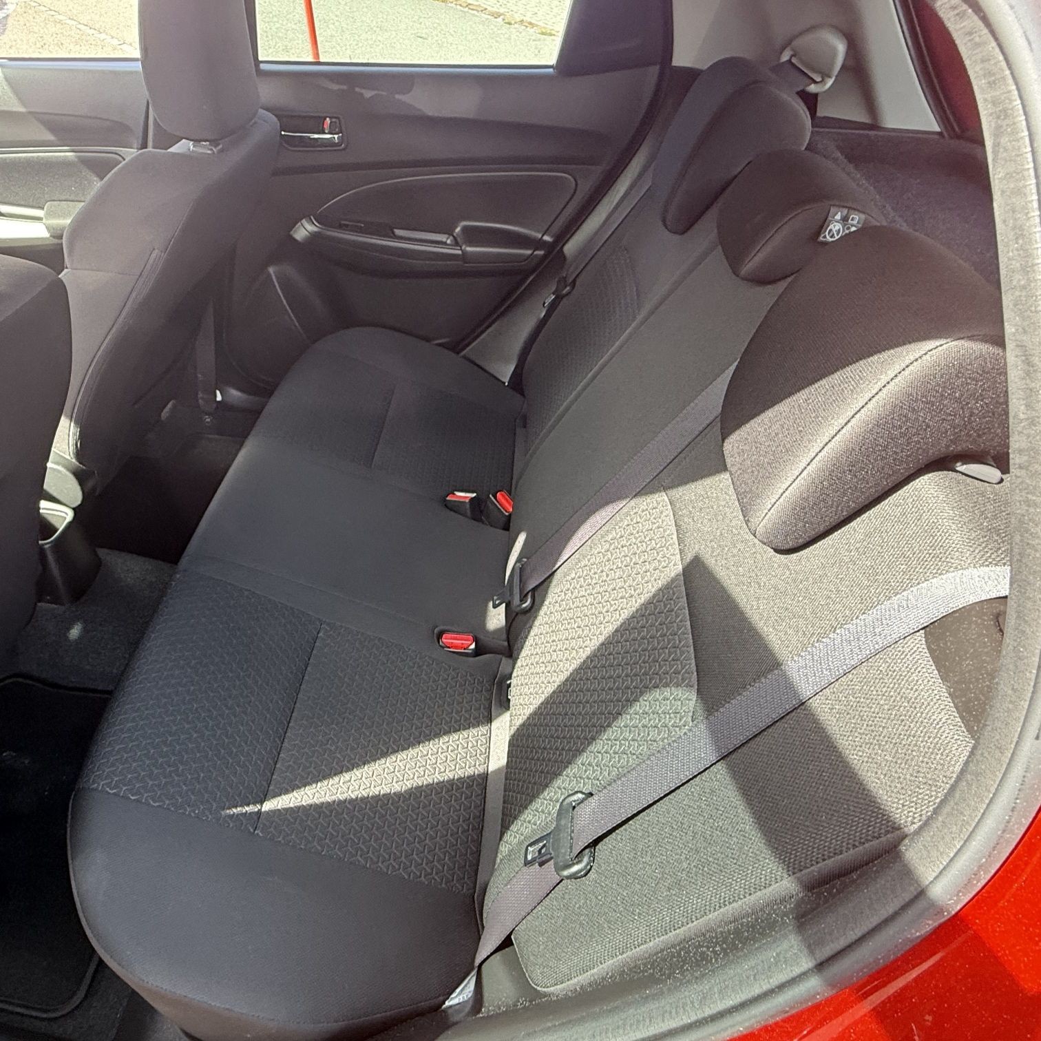 SUZUKI Swift 1.0 T Compact Top-image-10