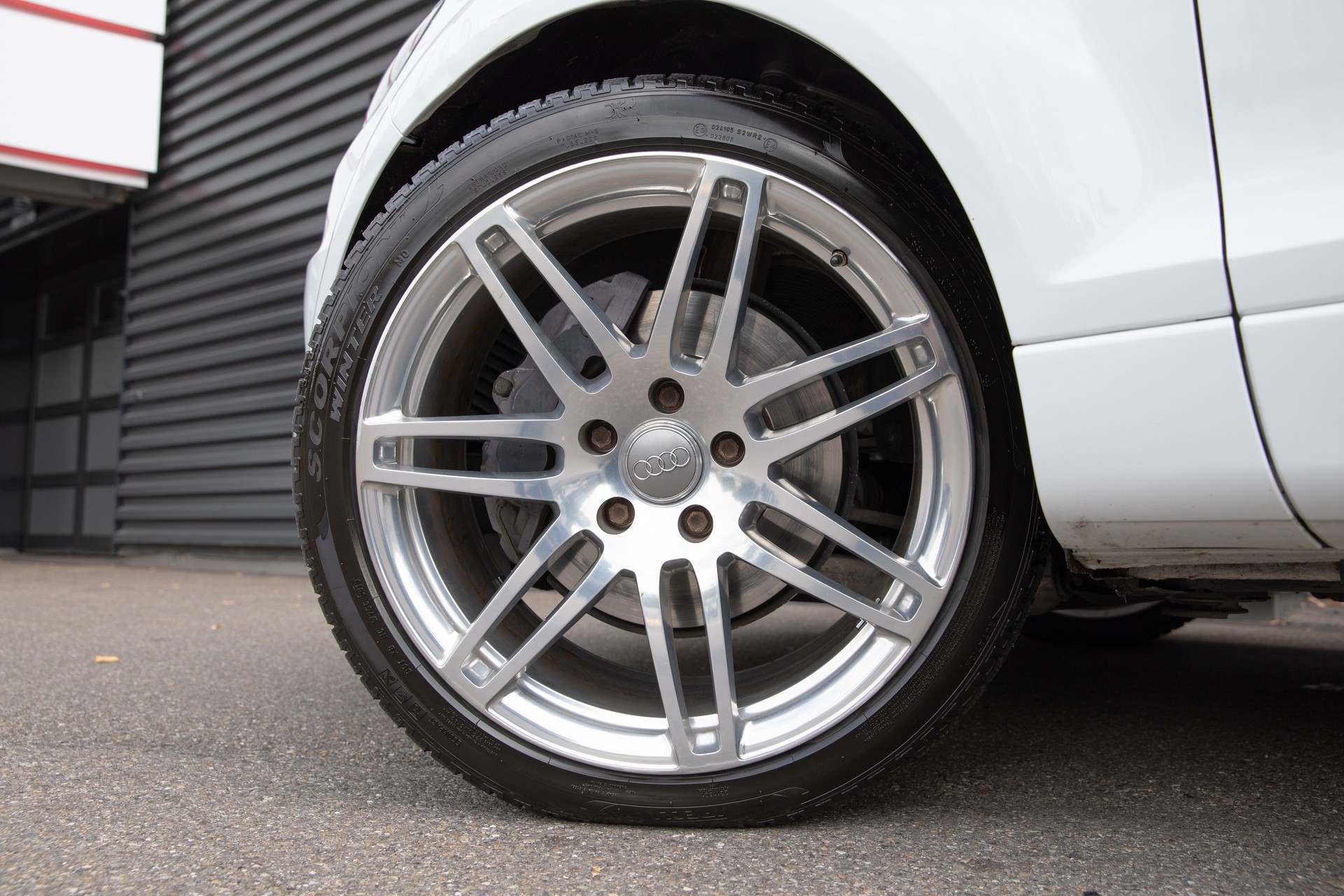 AUDI Q7 4.2 TDI quattro tiptronic-image-6