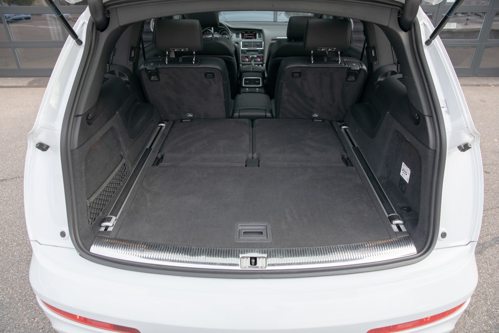 AUDI Q7 4.2 TDI quattro tiptronic-image-12