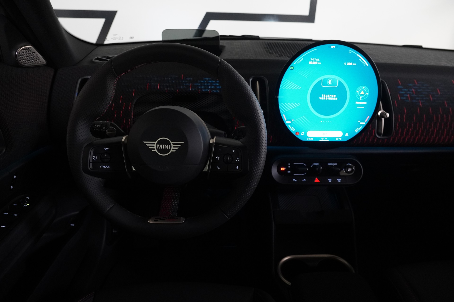 MINI Countryman SE ALL 4-image-19