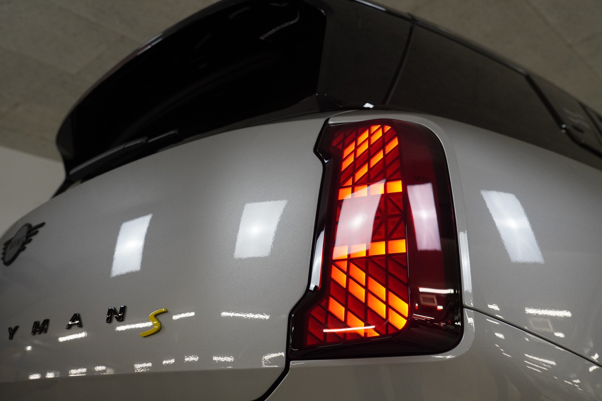 MINI Countryman SE ALL 4-image-15