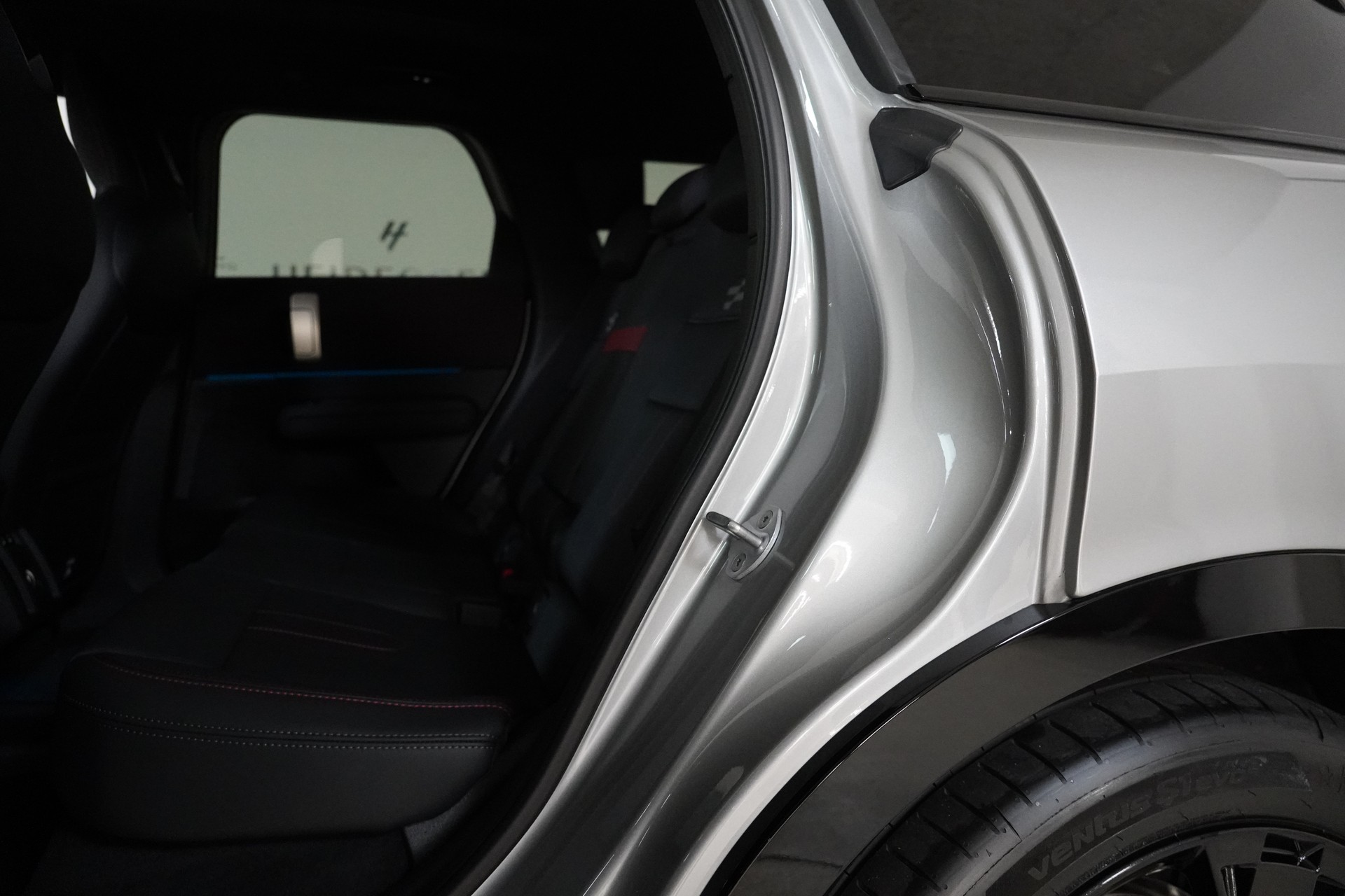 MINI Countryman SE ALL 4-image-12