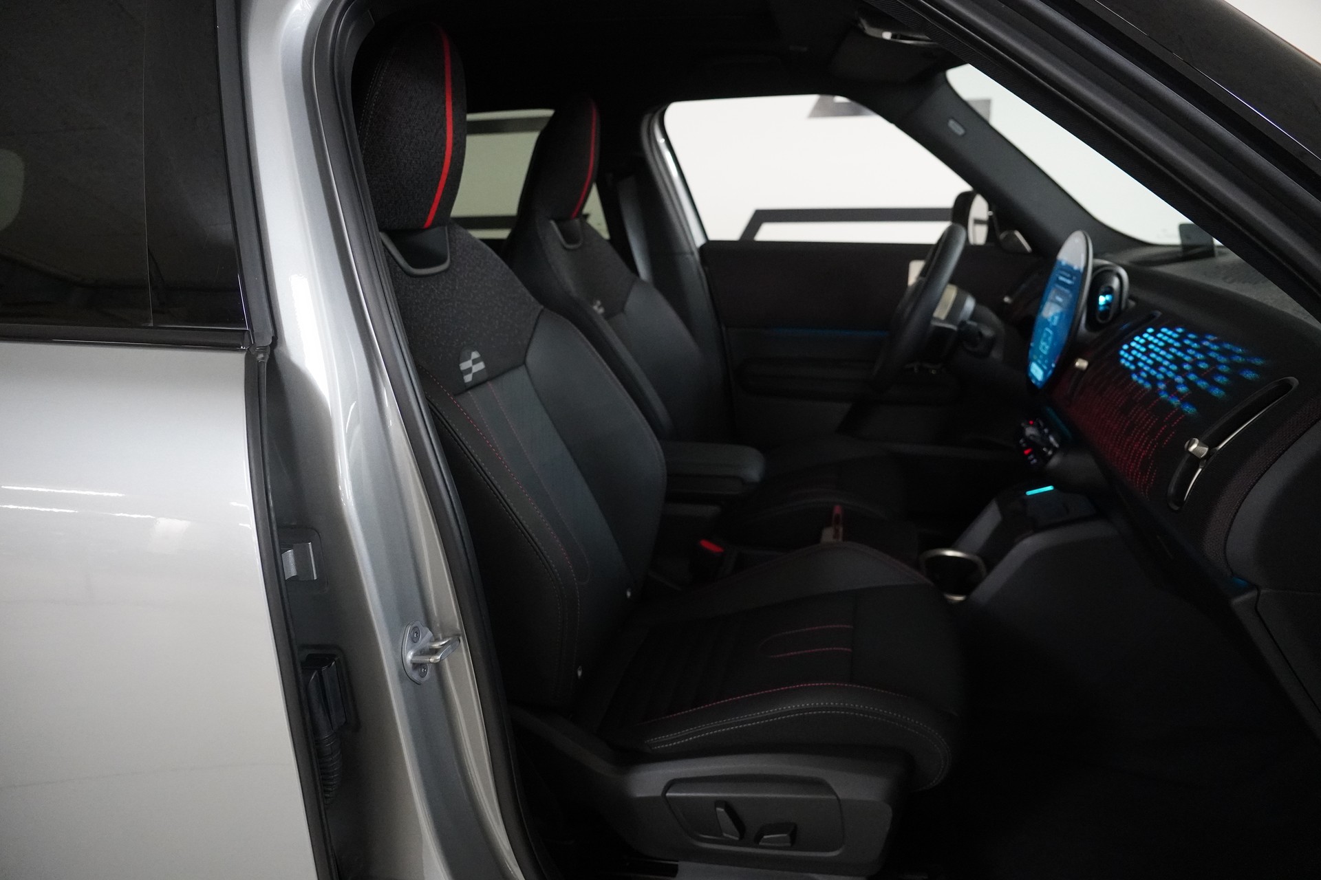 MINI Countryman SE ALL 4-image-14