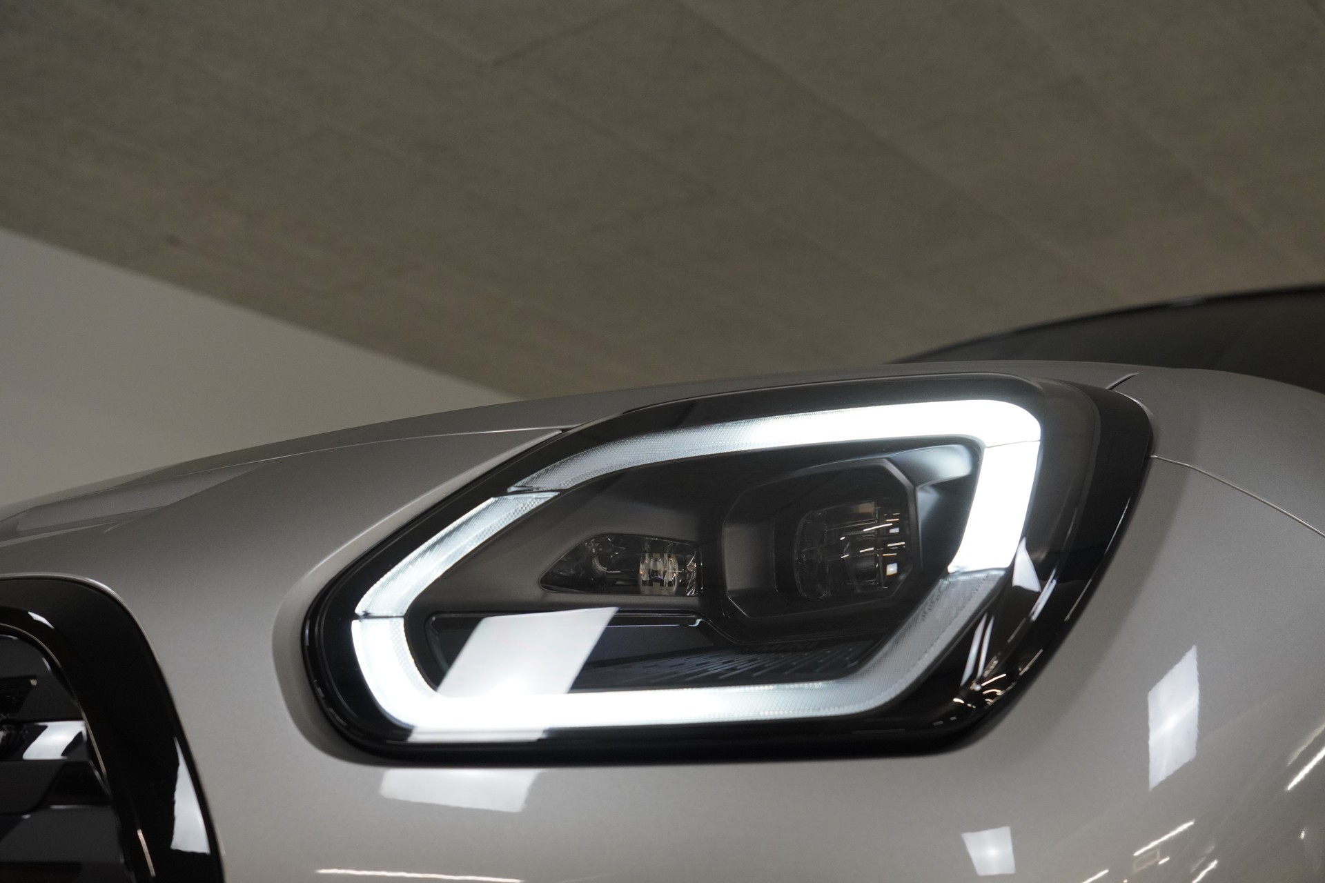 MINI Countryman SE ALL 4-image-8