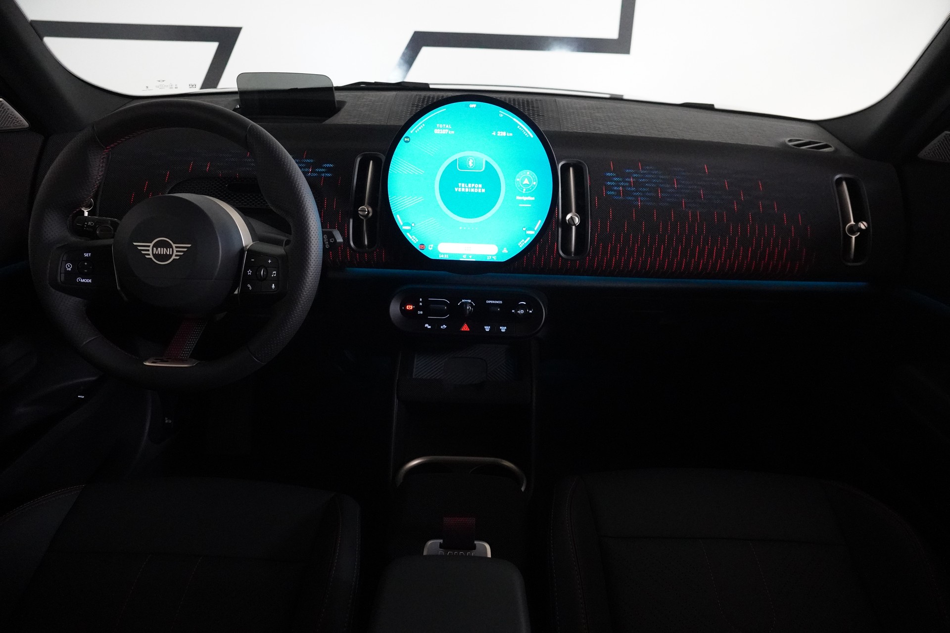 MINI Countryman SE ALL 4-image-17