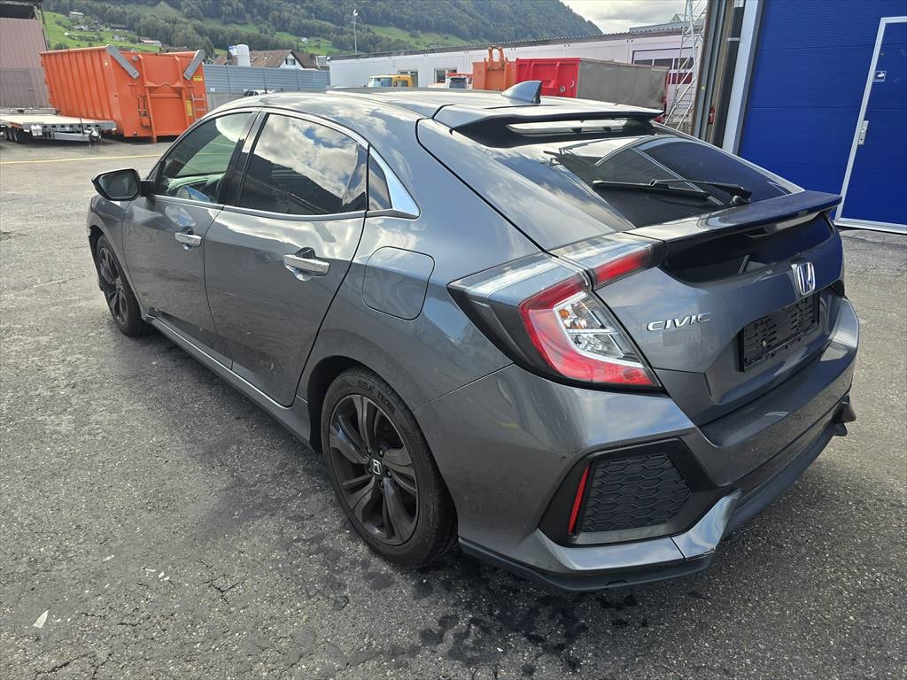 HONDA Civic 1.5 VTEC Sport CVT-image-2