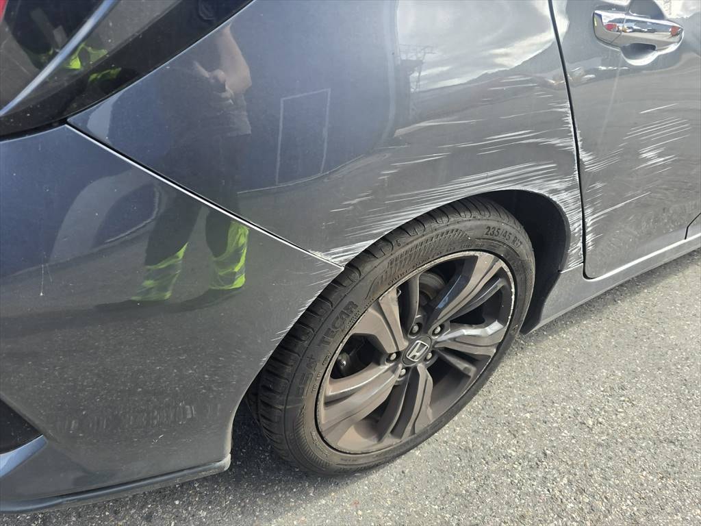 HONDA Civic 1.5 VTEC Sport CVT-image-12