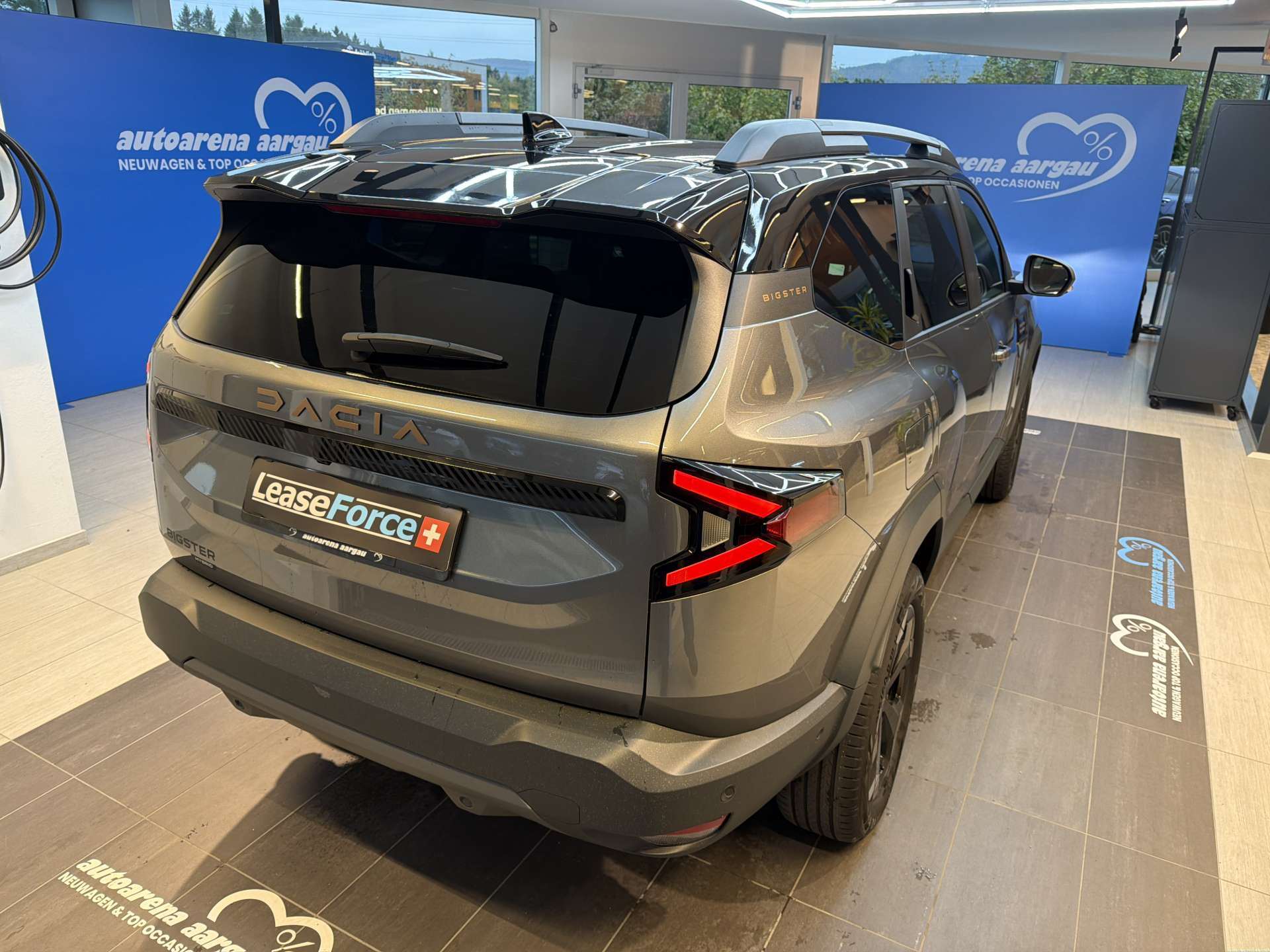 DACIA Bigster HEV 155 Extreme Automat-image-2